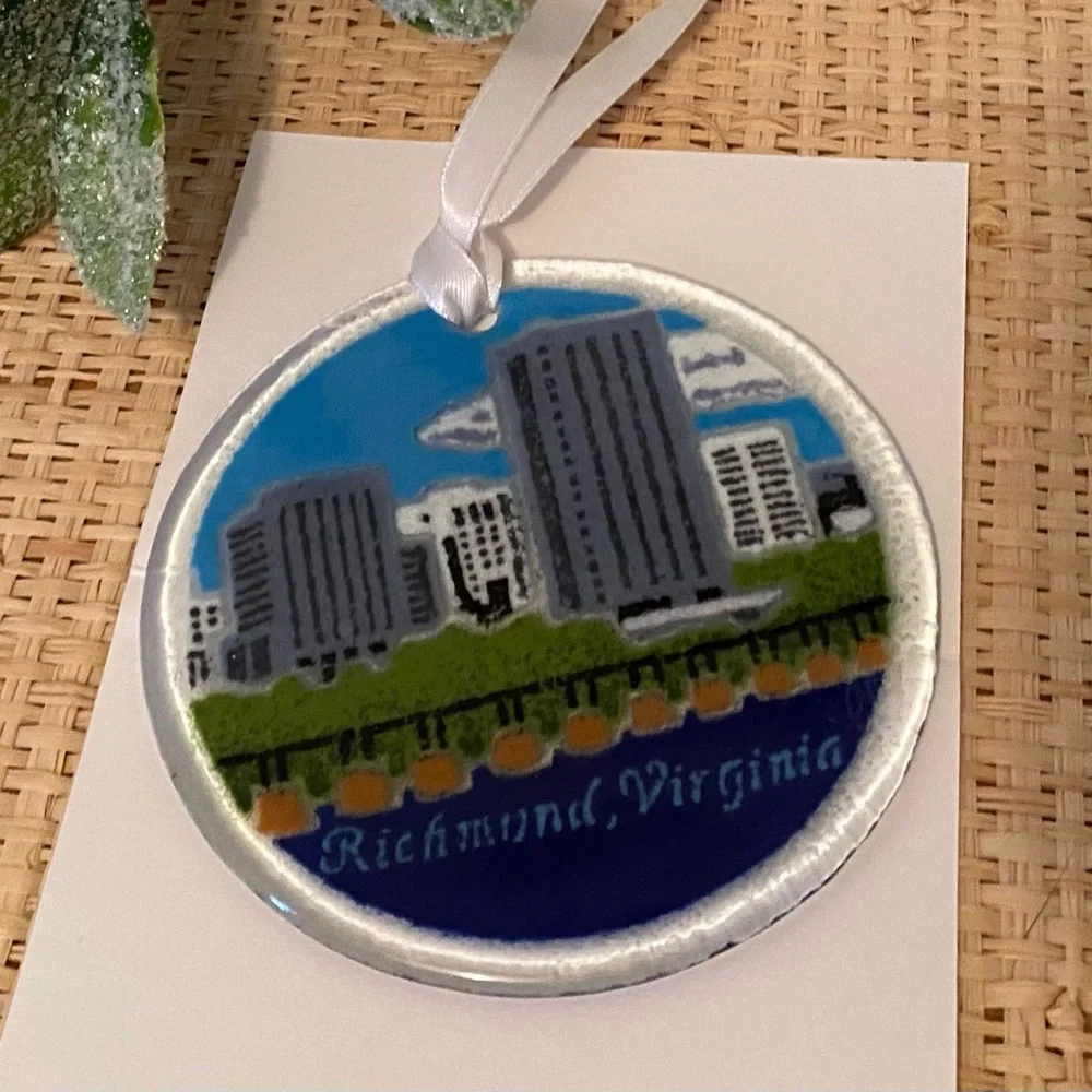 Peggy Karr Christmas Ornament Fused Glass Richmond Virginia Ornament Rare